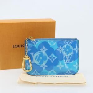 Louis Vuitton Vernis Valentine Key Pouch Light Blue